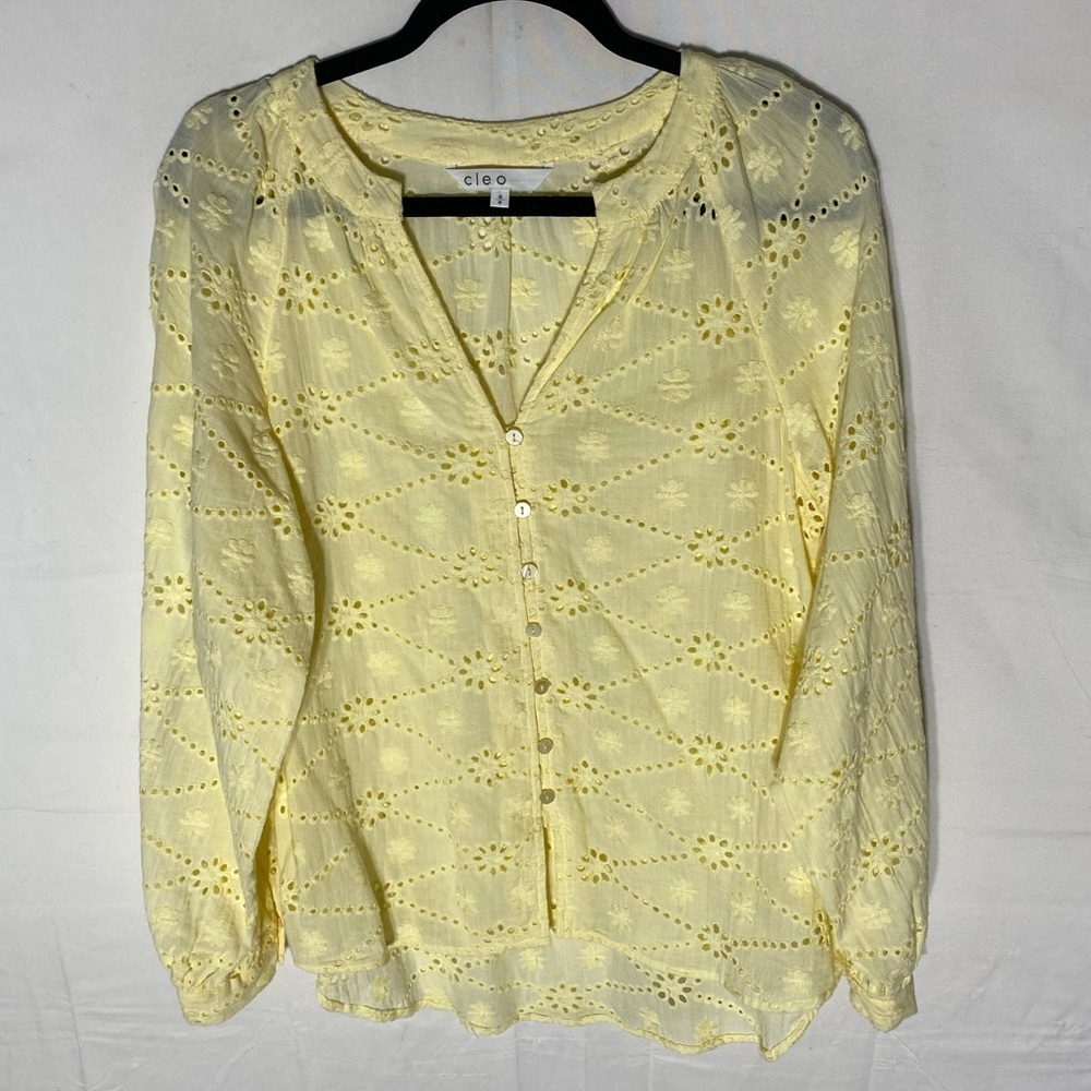 Cleo Light Yellow Cotton Eyelet Long Sleeve Button Front Blouse M